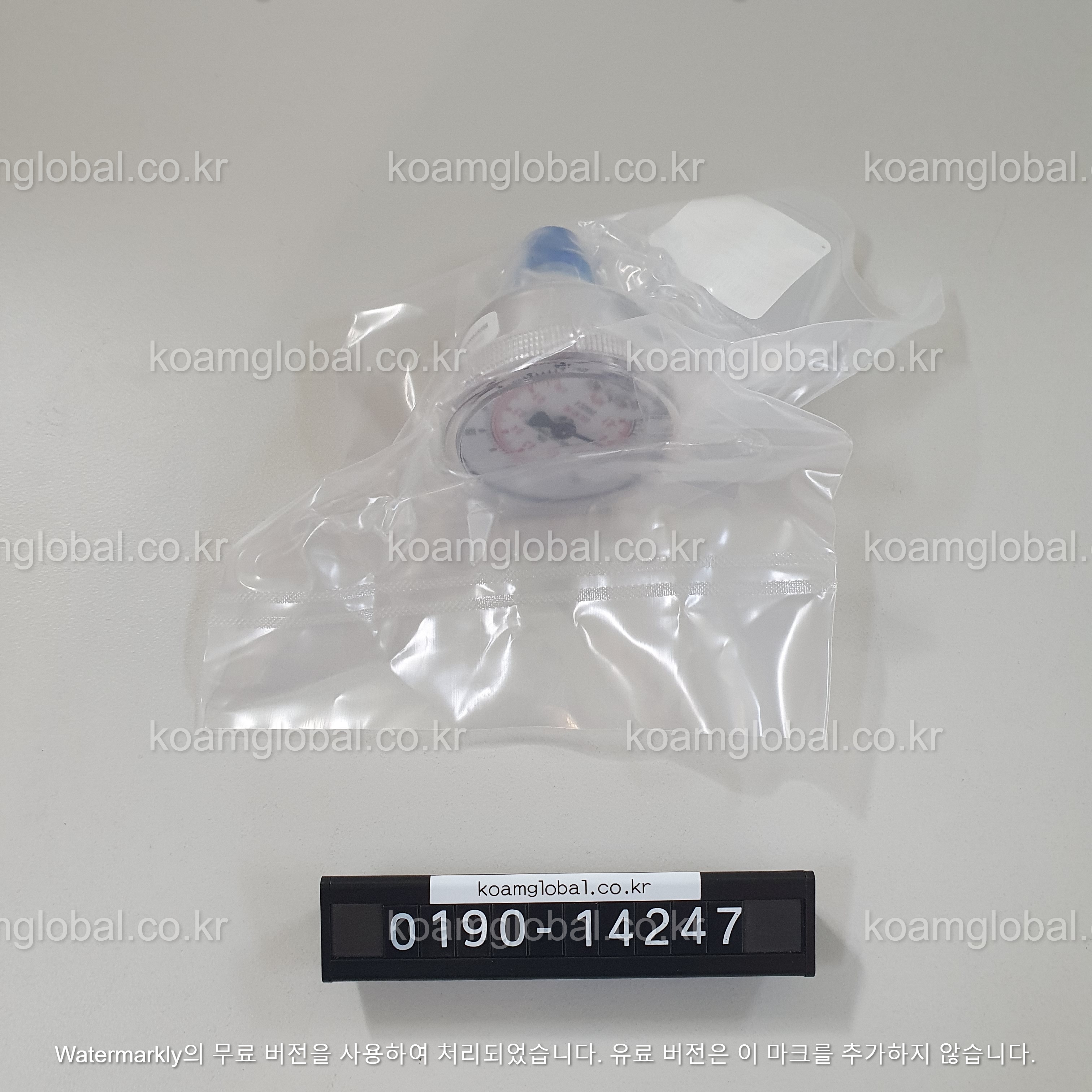 0190-14247(3310-01207)